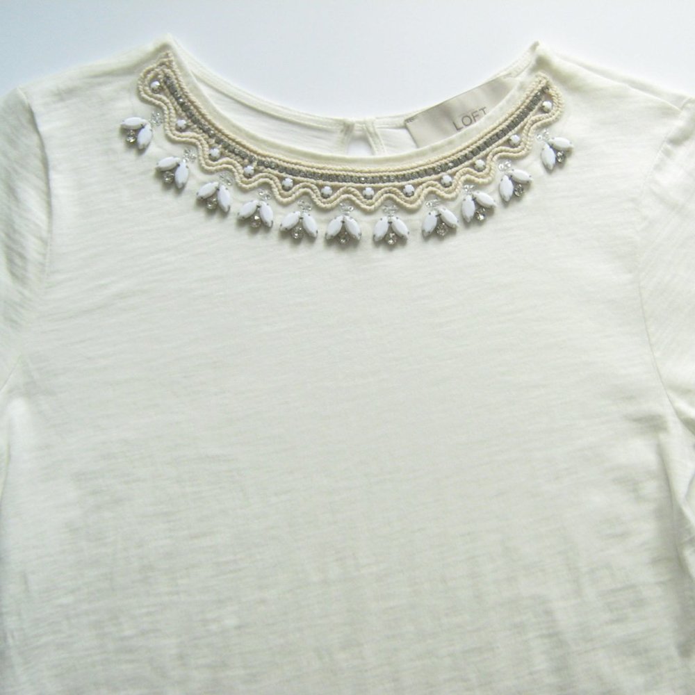 ANN TAYLOR LOFT White and cream embellished top - Picture 6 of 7